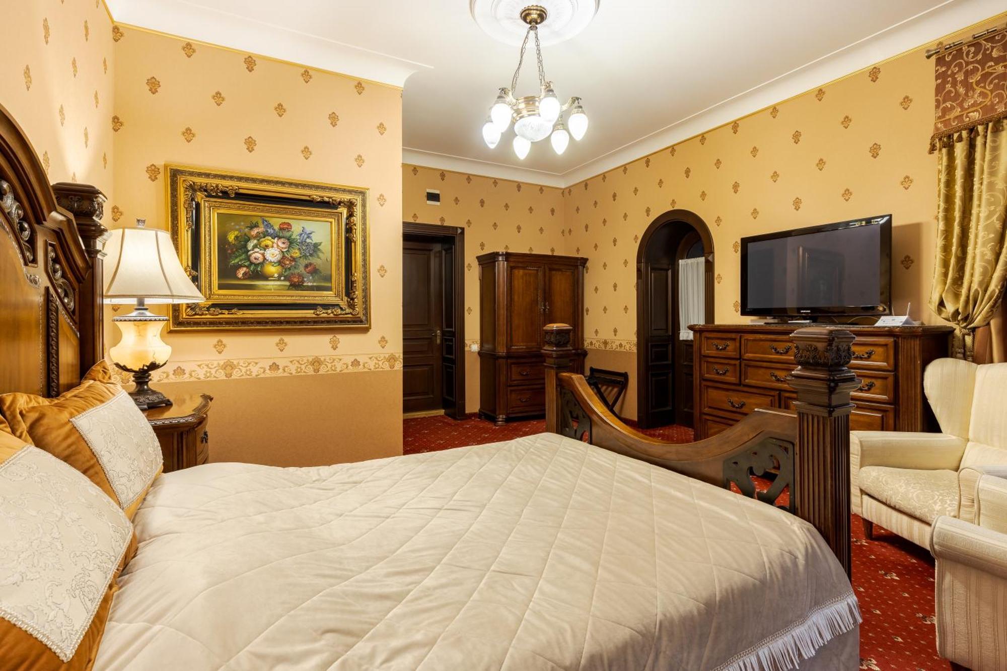 Luxury Boutique Andreevskiy Lviv Kültér fotó