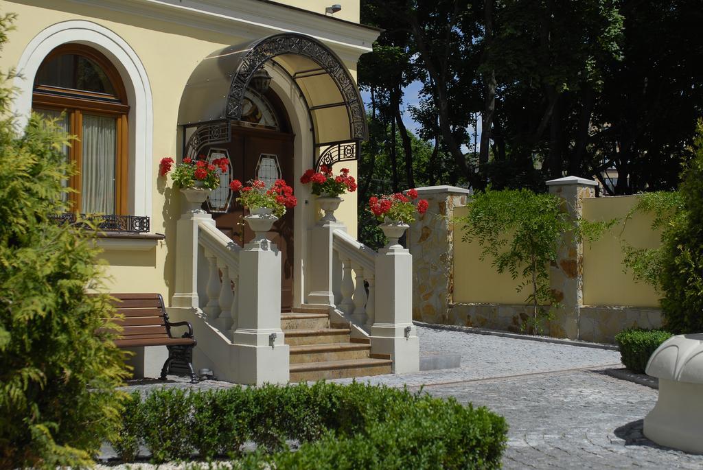 Luxury Boutique Andreevskiy Lviv Kültér fotó